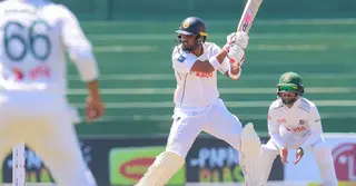 বাংলাদেশের বিপক্ষে ১২৭ রানে পিছিয়ে থাকলেও শ্রীলঙ্কার হাতে ৬ উইকেট